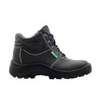 SAFETY BOOTS BOVA SIZE 8
